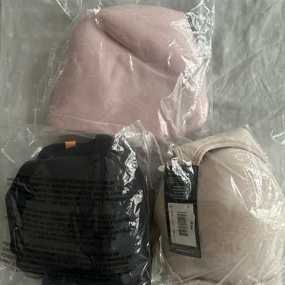 Bali Soft Pink, Black and Beige (3) NWT - Picture 5 of 10